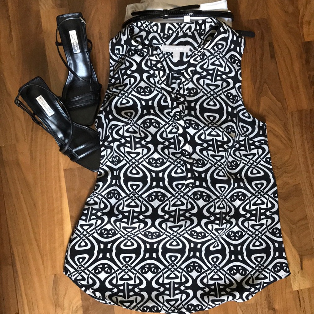 Banana Republic Sleeveless Blouse